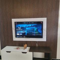 Kim's Executive Two-Bedroomed Apartment