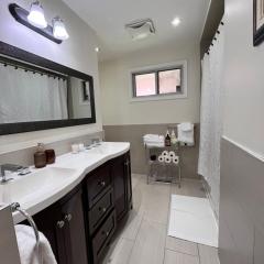 Beautiful 3 Bedrooms Guesthouse