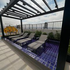 Station one - Perto da 25 de Março, Brás e Feirinha da Madrugada