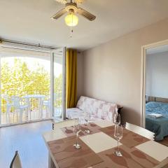 Apartamento con Terraza cerca del Mar