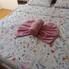 Lux Studio River View