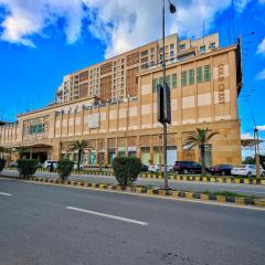 Goldcrest Mall Luxury Serviced Apartments by Alvis Suite