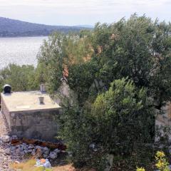 Secluded fisherman's cottage Cove Vitane, Pasman - 8484