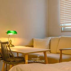 Marie's House 102 Hongdae