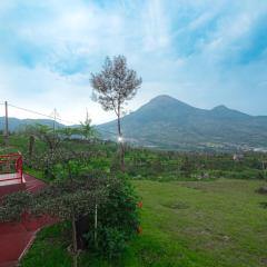 Khanzana Cabin and Camp