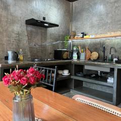 Authentic Nusa Dua home, 4BR, Renovated 2025