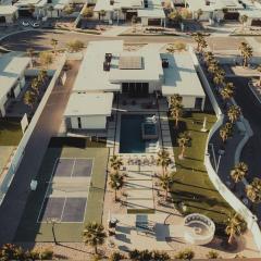 Platinum @Elemento49 Pool Pickleball Sleeps 18