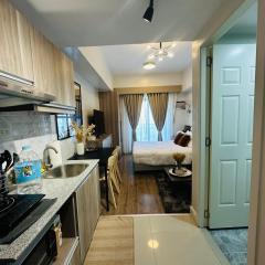 Grand Residences Condotel with Balcony