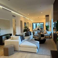 Luxury Miami Oasis with Heated Pool and BBQ Grill