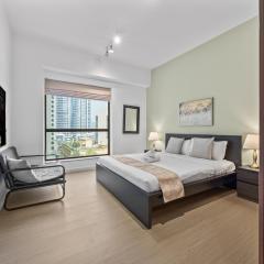 Prime Spacious 5 plus 1 BR Apt on JBR Beach near Metro ,Walk to The Mall, Dining & Entertainment - By Sunkissed Holiday Homes