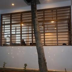 La PRINCE Hostel and hotel