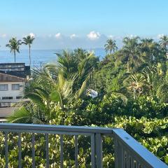 Vista para o mar, 1 quadra da praia, 3 quartos, 2 suítes, com serviço de praia