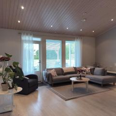 Cozy detached house near the city