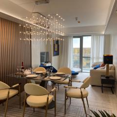 Modern Boutique Spacious Apartment Near Airport OKADA SOLAIRE MOA