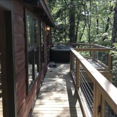 New Listing-Tiny Cozy Cabin in Sevierville, TN