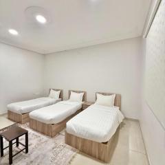 شقة مميزة في موقع ممتاز على دائري المدينة