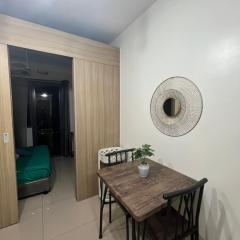 Cuddle Cabin Staycation