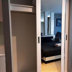 Tropical studio with seaview