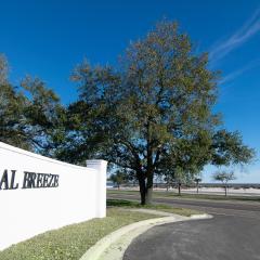 Stylish, BRAND NEW 3 Bed Cottage, Beach Front, DOG FRIENDLY!