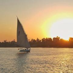 Traditional Felucca Sailing Boat Overnight