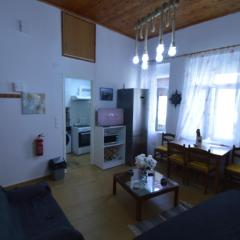Avlonari Evias flat in the Central Square
