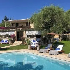 Villa Lalla - Unique Location, Private Pool & Spacious Garden, Ideal for Large Groups