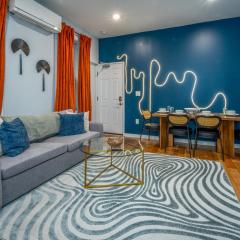 OTR by TQL, Lux King Bed, Fast Wifi, Sleeps 6ppl, 1st Fl