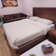 Fully furnished studio