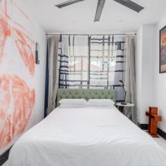 Bright Tamarama 2-Bed Apartment with Balcony Views