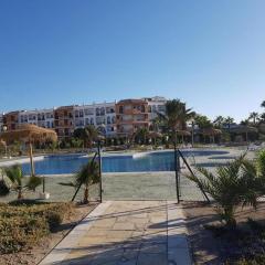 Beachfront apartment in Nautrist Resort