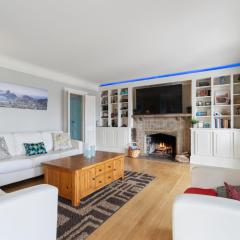 Queen Anne Gem - Views of Space Needle & Lake