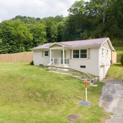 WiFi Hot Tub 50 Shades of Slade - RRG