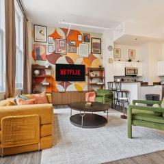 Indy City Views - Walk to Stadium - Convention Center - Arcades - Sleeps 8 - Gym