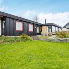 6 person holiday home in Børkop-By Traum