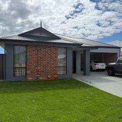 Milbridge Getaway with a bathroom in each room