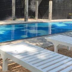 Ceylon Kingsmen Garden - Katunayake Airport Transit Hotels