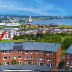 4 bed Townhouse with spectacular views 4 miles from Cardiff 10min drive or train journey to city centre