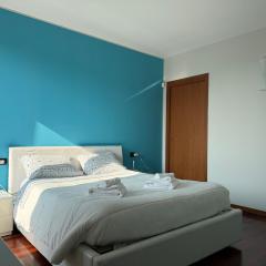 5 min to Equieffe & Private Parking - Teo House