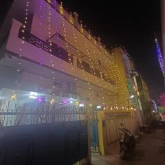 Hanumat Kripa Guest House