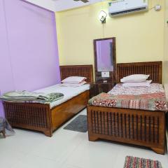 Meera Hotel And Lodging