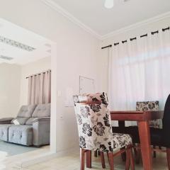 Casa 4 quartos no centro da cidade - 3 vagas de garagem