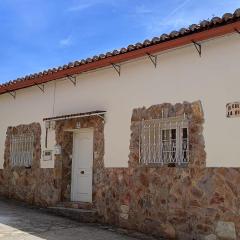 Casa de piedra en el Valle de Lozoya