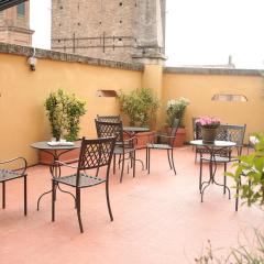 Albergo Garisenda con terrazza panoramica sulle Due Torri
