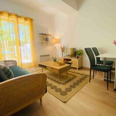 Zen and chill F2 appartment and garden near Paris