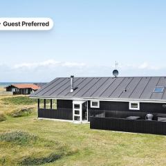6 person holiday home in Hjørring
