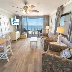Direct Oceanfront 1BR Palms - Nice Pools & Views!