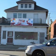 Comfortable 3-BR Home Minutes From UB South & Shop