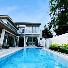 Mila Luxury 3BR Villa, Private 4x10m Pool