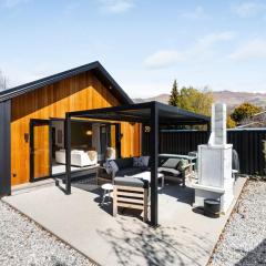 Wanaka Escape - Modern 2 bedroom house