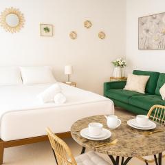 Luxury 1BR Apartment with Resort Amenities - Marina del Rey by the Docks